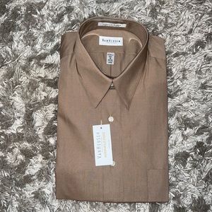 VanHuesen Wrinkle Free Mens dress shirt